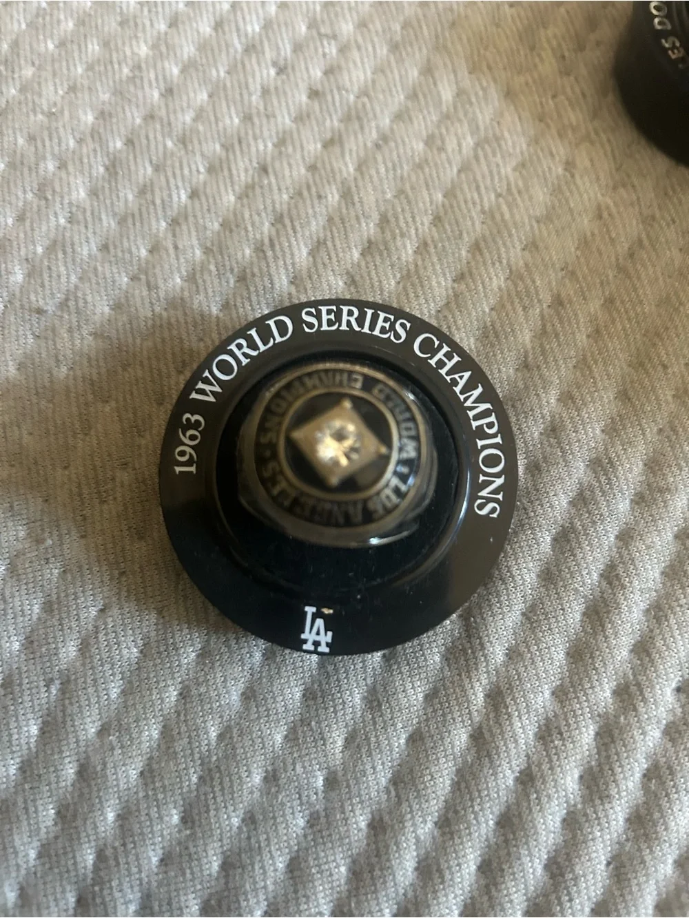 1963 World Series Champions LA Dodgers Ring Souvenir Memorabilia as is